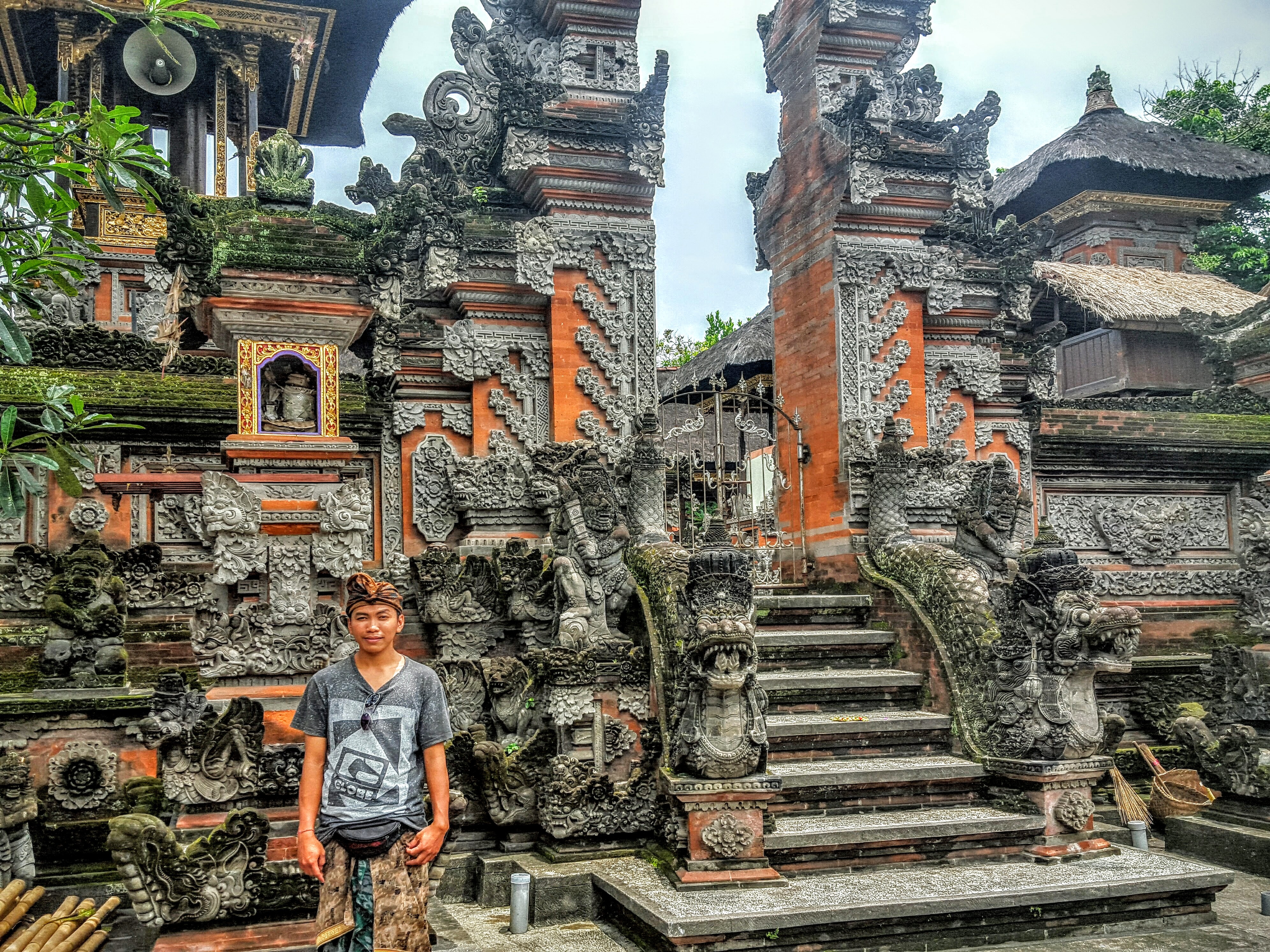 CRAFTS, TEMPLES & DANCE